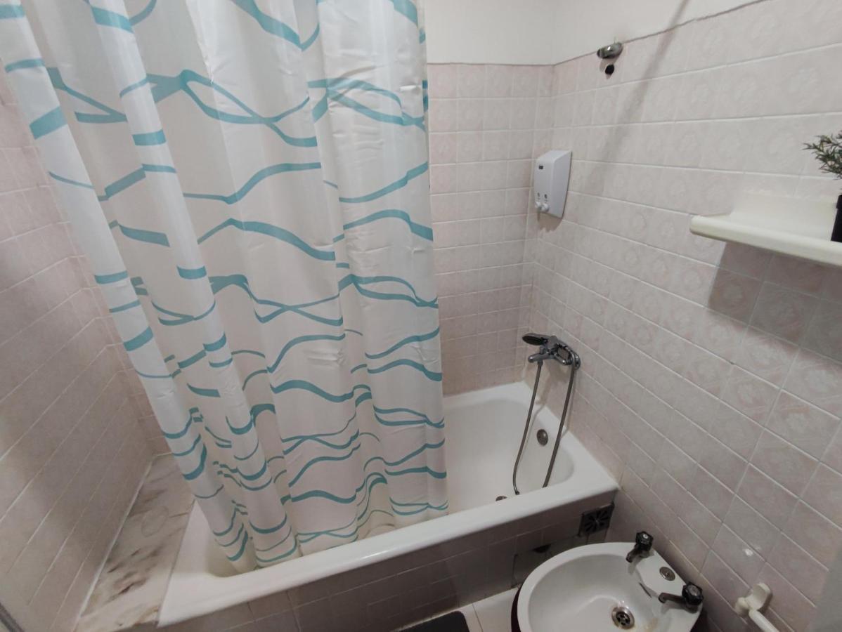 In Penha De Franca Guest house